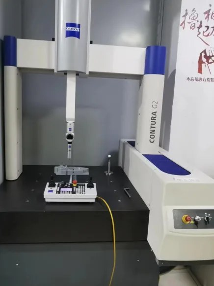 Inspection equipment for precision parts